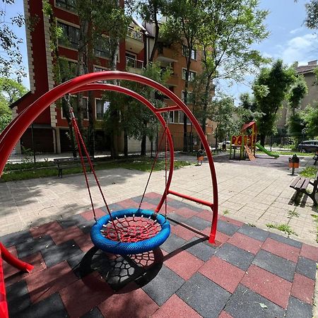 Madrid 2Bdr W Free Parking Near Metro, Serdika Mall Sofia Bagian luar foto