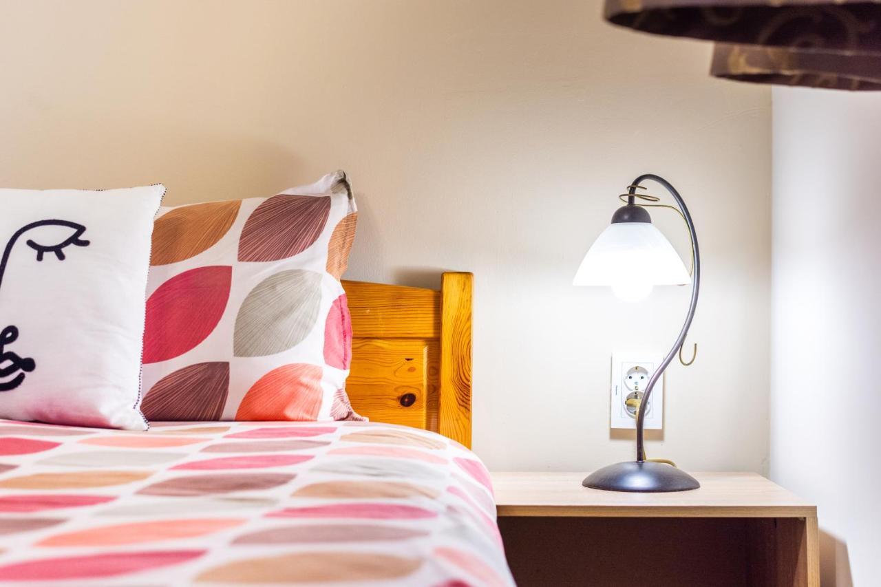 Madrid 2Bdr W Free Parking Near Metro, Serdika Mall Sofia Bagian luar foto