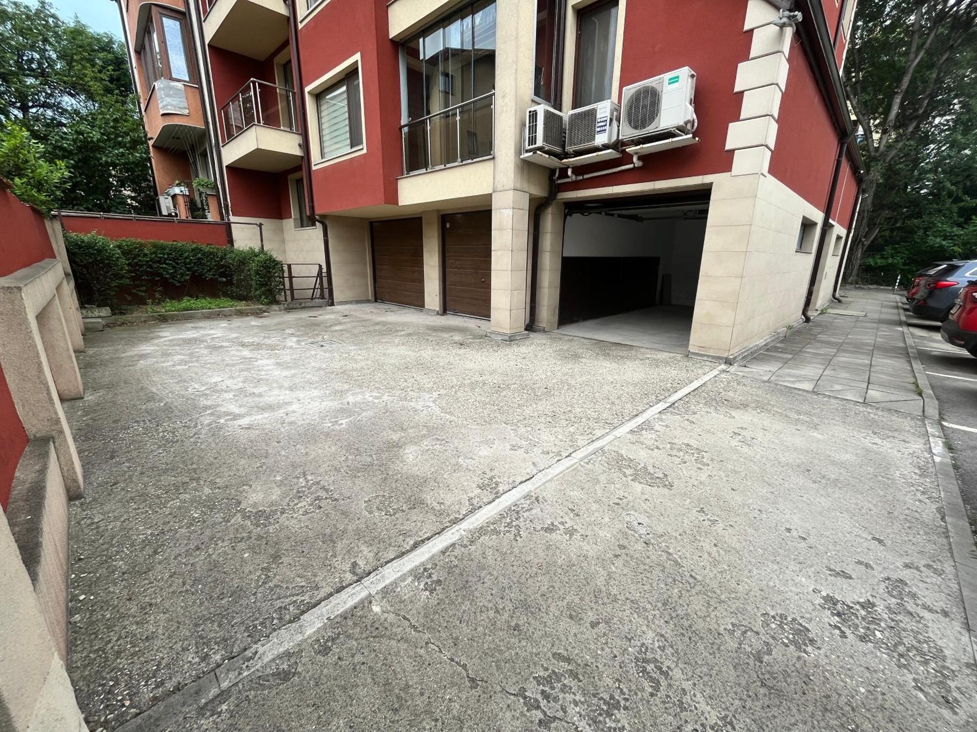 Madrid 2Bdr W Free Parking Near Metro, Serdika Mall Sofia Bagian luar foto